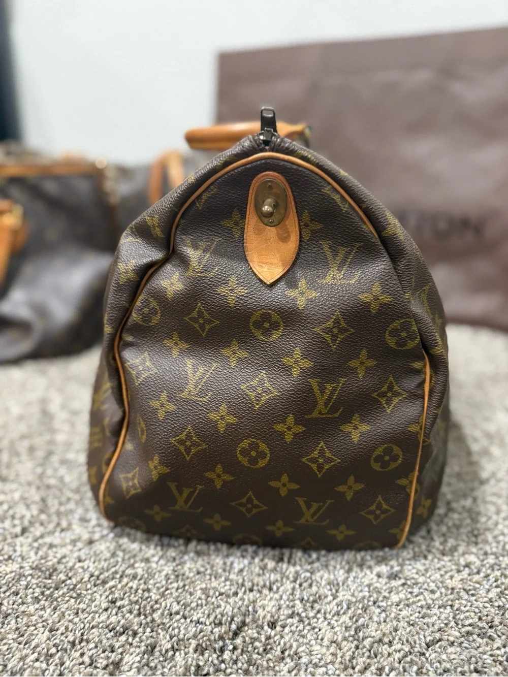 Authentic Louis Vuitton Keepall 45 w/ lock, key, tag, & buckle